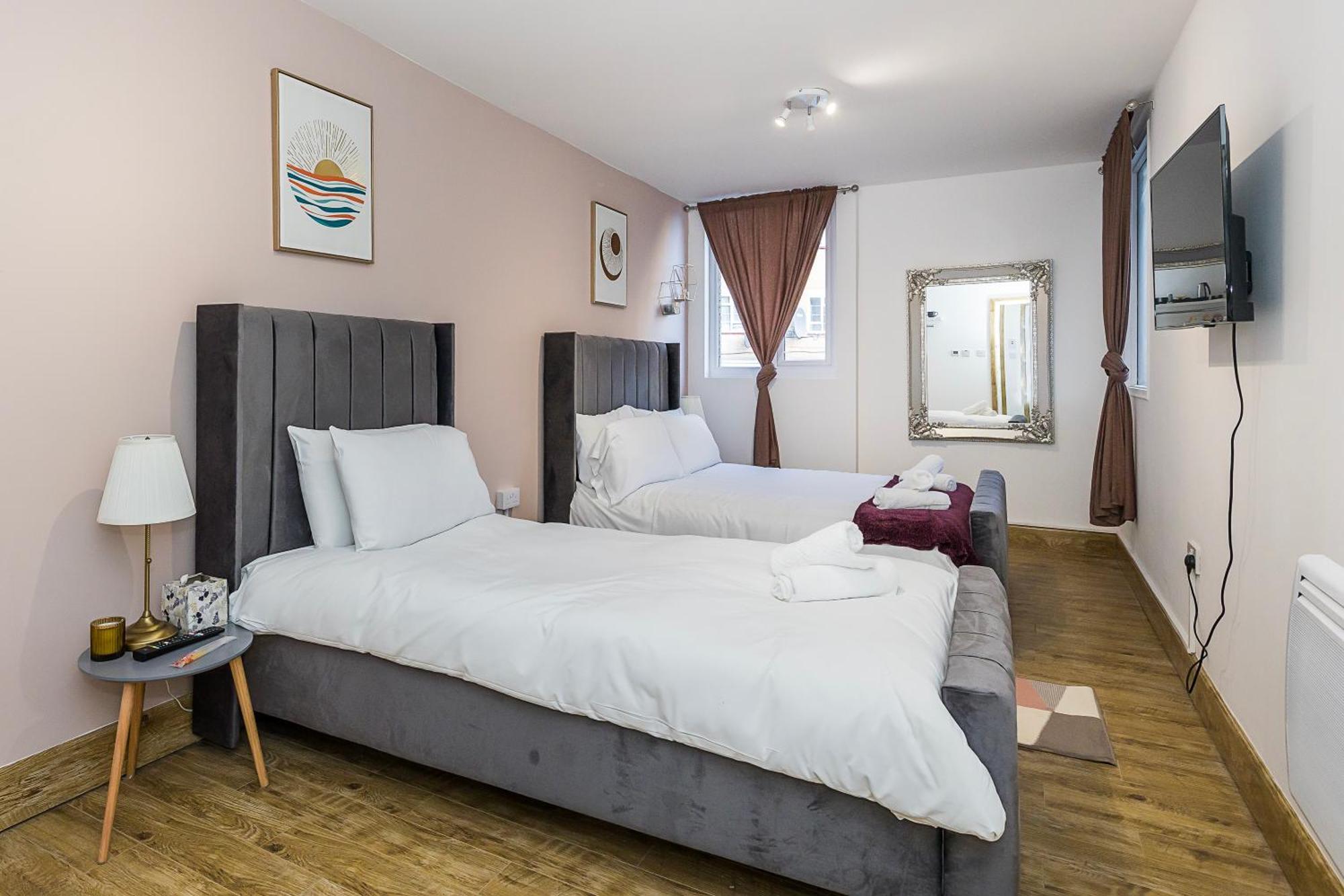 Marylebone Hub Hotel ลอนดอน ภายนอก รูปภาพ